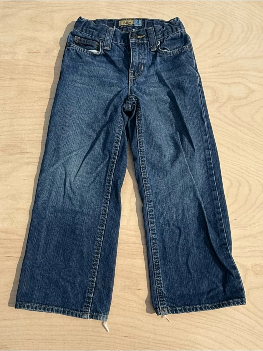 Old Navy Loose Fit Jeans Boys Medium Wash Denim Straight size 6 Regular